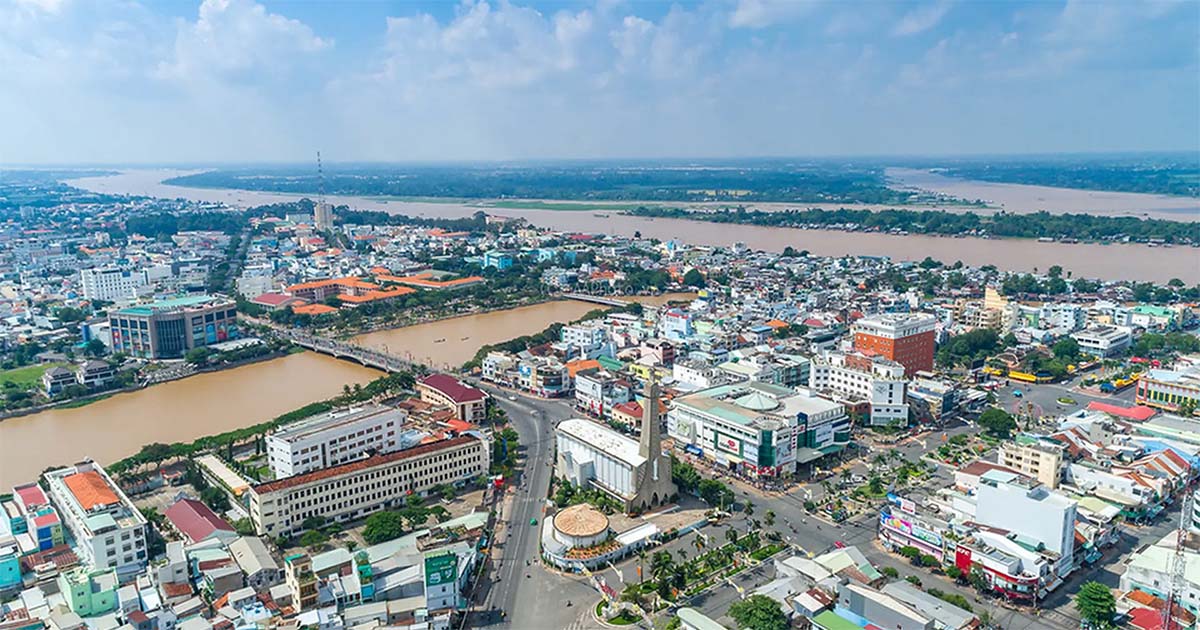 Hành Trình Lang Thang Long Xuyên An Giang – Khi Du Lịch Không Cần Điểm Check-in